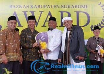 Dihadiri Bupati, Sejumlah Unit Pengumpulan Zakat Menerima Penghargaan Baznas Award