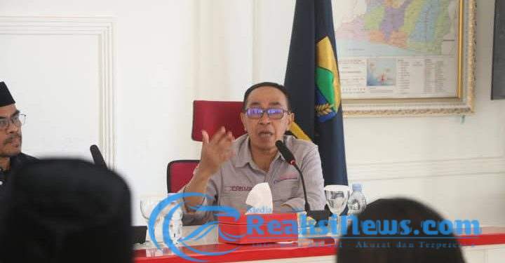 Pemerintah Kabupaten Sukabumi Studi Kaji Penilaian Kinerja PTSP dan PPB Kabupaten Cianjur