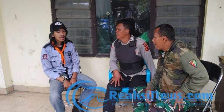 Sinergitas TNI-POLRI, Dialogis dengan Mahasiswa Nusa Putra