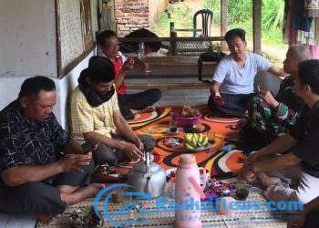 Serka Agus Subandar Komsos Bersama Para Poktan Bantargadung Pastikan Ketahanan Pangan Berjalan Dengan Baik