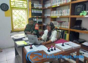 Pentingnya Data Teritorial, Babinsa Limusnunggal Koramil 2203/Warungkiara Lakukan Puldatater