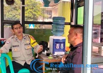 Sambangi Warga Masyarakat Bhabinkamtibmas Polsek Lembursitu