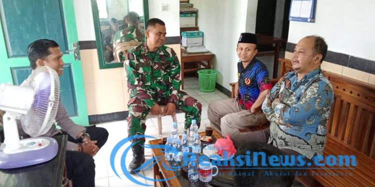 Utamakan Silaturahmi, Danramil 2203/Warungkiara Giat Komsos Forkopimcam Warungkiara dan Bantargadung