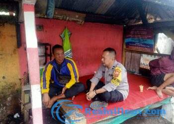 Melaksanakan Sambang dengan Metode Door to Door System atau Lebih Dikenal dengan DD Menemui Warga Binaan