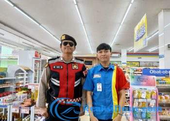 Patroli Sambang Alfamart dan Indomart Beri Himbauan Kamtibmas