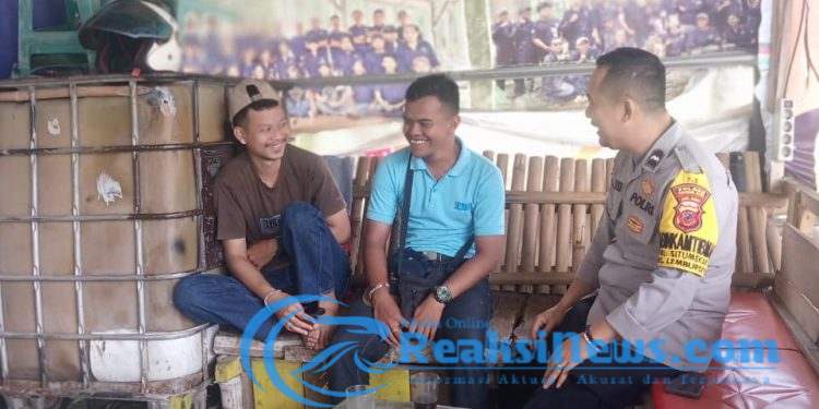 Lewat Sambang Bhabinkamtibmas Ajak Warga Wujudkan Kamtibmas Yang Kondusif