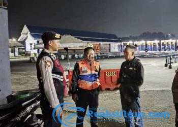 Patroli Malam Polsek Baros Antisipasi Perang Sarung