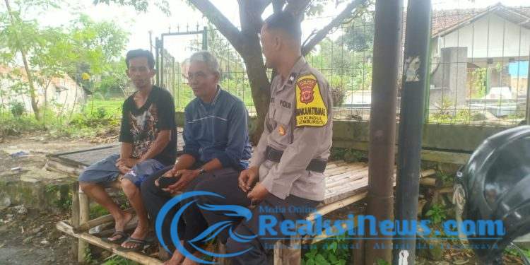 Lewat Sambang Bhabinkamtibmas Ajak Warga Wujudkan Kamtibmas Yang Kondusif