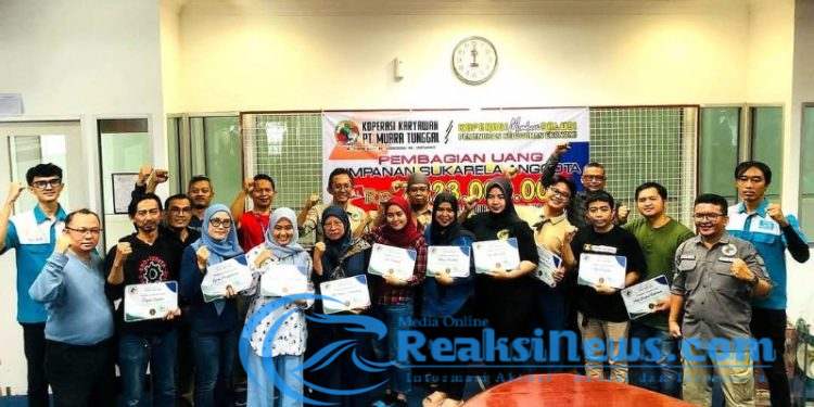 Jelang lebaran Idul Fitri, Ribuan Anggota Kopkar PT Muara Tunggal Terima Uang Simpanan Sukarela