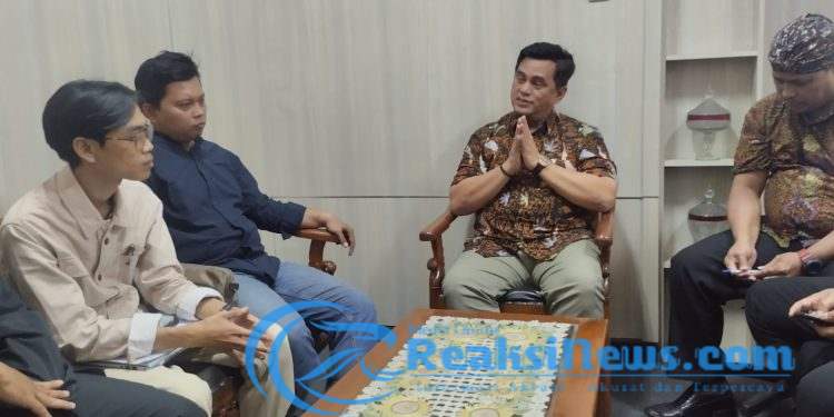 Audiensi MAKI dengan Direktur Umum dan Kepatuhan BPR Sukabumi Serta Jajaran Menyoal Buruknya Pengelolaan Manajemen Risiko di Internal BPR