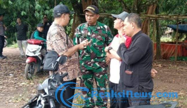 Danramil 2203/Warungkiara Kapten Inf Agus Rahman Giat Komsos Bantargadung Bareng Tokoh Masyarakat Bantargadung