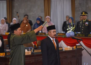 DPRD Kota Sukabumi Gelar Rapat Paripurna Pengucapan Sumpah Dan Janji Anggota Penggantian Antar Waktu