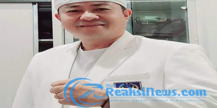 Sosok Deden Deni Wahyudin, Tokoh Desa yang Akan Menggemparkan Dunia Politik Sukabumi