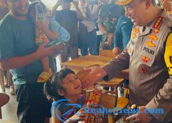 Tinjau Rest Area KM 456, Kapolri Instruksikan Jajaran Maksimal Beri Pelayanan dan Atur Lalin Arus Balik