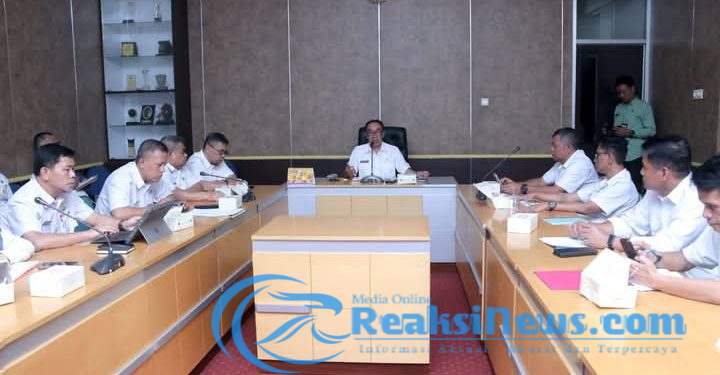 Sekda Pimpin Rapat Tindak Lanjut Koperasi Desa Merah Putih