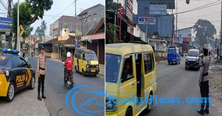 Anggota Polsek Lembursitu Selalu Hadir di Tengah – tengah Masyarakat Pengaturan Gatur pagi