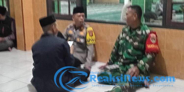 Danramil 2203/Warungkiara Kapten Inf Agus Rahman Giat Komsos Bersama Forkopimcam