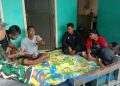 Mempererat Silaturahmi, Sertu Suparno Koramil 2203/Warungkiara Gencarkan Komsos