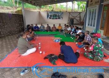 Sertu Nasrulloh Komsos Bersama Para Poktan Cinta Damai Pastikan Ketahanan Pangan Berjalan Dengan Baik