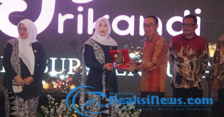 Pelantikan IBI dan Launching Srikandi, Bidan Garda Terdepan Keselamatan dan Kesehatan Generasi Bangsa