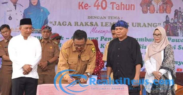 Bupati Sukabumi Hadiri Hari Jadi Ke 40 Desa Tenjojaya, Solidaritas Adalah Kunci Suksesnya Pembangunan