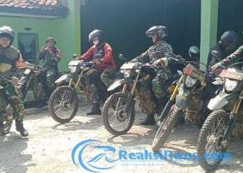 Danramil 2203/Warungkiara Bareng Anggotanya Gelar Patroli Di Hari Buruh Internasional