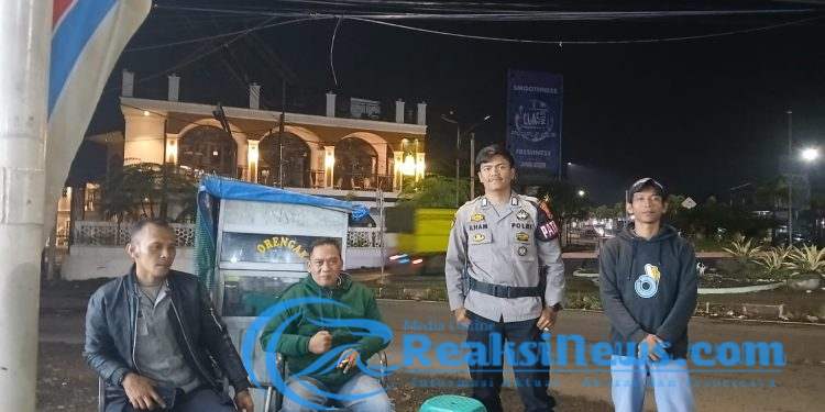 Terus Tingkatkan Patroli Malam, Polsek Lembursitu Jaga Harkamtibmas