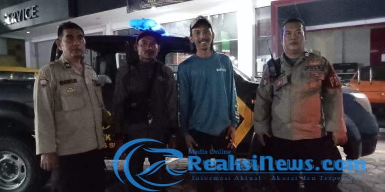 Lewat Sambang Bhabinkamtibmas Ajak Warga Wujudkan Kamtibmas Kondusif