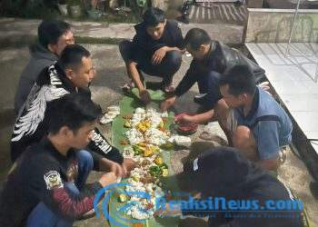 Ronda Malam Minggu, Ngaliwet Bareng Jalin Kekompakan dan Kebersamaan