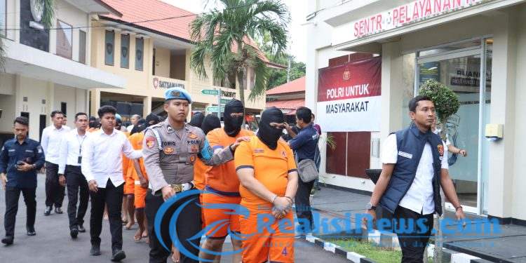 Operasi Pekat Semeru II 2025: Polresta Banyuwangi Ungkap 37 Tersangka, Termasuk Kasus Perampasan Bermodus Polisi Palsu