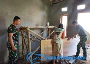 Satgas TMMD ke-124 Kodim 0607/Kota Sukabumi Percepat Pembangunan Rumah Ibu Utih