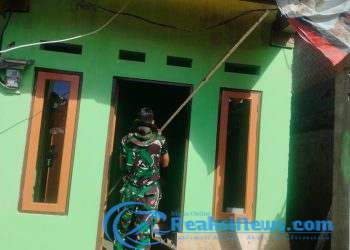 Satgas TMMD ke-124 Kodim 0607/Kota Sukabumi Rampungkan 80% Perbaikan Rumah Bapak Ojang