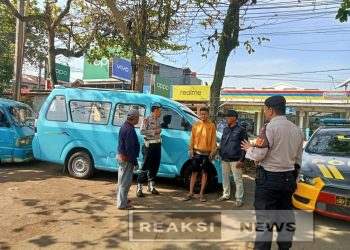 Polsek Lembursitu Laksanakan Giat Patroli dialogis dan Sambang Warga siang hari