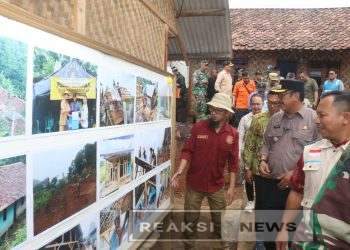 Bupati Asep Japar Serahkan Huntap Kepada Korban Bencana di Kampung Naringgul Jampangtengah