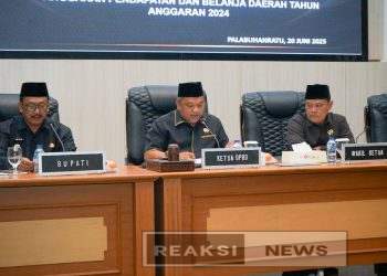 Bupati Sampaikan Jawaban Tehadap Pandangan Umum Fraksi Atas Raperda Pelaksanaan APBD 2024