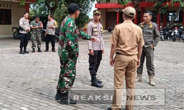 Danramil 2203/Warungkiara Kapten Inf Agus Rahman Giat Komsos Bersama Forkopimcam Warungkiara