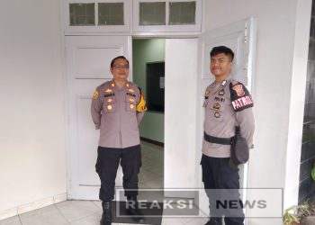 Kapolsek Pimpin Pengamanan Gereja Untuk Berikan Rasa Aman Dan Nyaman Pada Jemaat