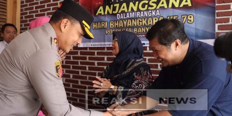 Hari Bhayangkara ke-79, Polresta Banyuwangi Gelar Anjangsana Kunjungi Purnawirawan dan Keluarga Besar Polri