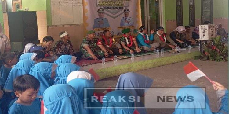 Jalan Lingkungan RW 11 Situsaeur Langsung Di Resmikan Oleh Camat Cibadak Dan Lurah Cibadak