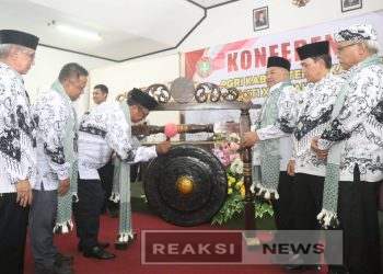 Bupati Buka Konferensi PGRI Kab Sukabumi, Guru Hebat Pilar Kemajuan Bangsa
