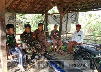 Babinsa Bantargebang Serka Didik Susanto Koramil 2203/Warungkiara Komsos Dengan Warga Binaan