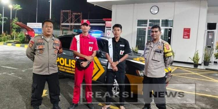 Patroli Dialogis Polisi Sambangi SPBU Malam Hari, Sampaikan Pesan Kamtibmas