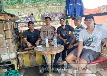 Patroli Harkamtibmas Siang Hari, Anggota Polsek Lembursitu Dialogis dengan Petugas warga masyarakat
