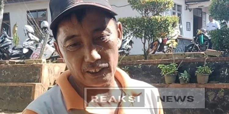 Dede Udah 28 Mengabdi Sebagai Petugas Kebersihan di Instansi Kecamatan Jampang Kulon Berharap Diangkat Menjadi PPPK
