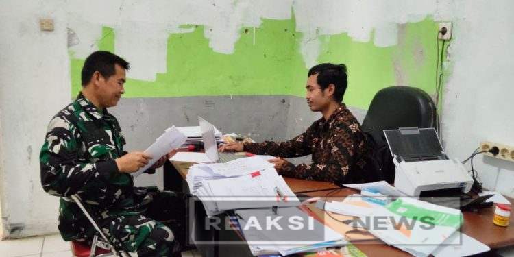 Perbaharui Data, Serka Dodi Babinsa Mangunjaya Koramil 2203/Warungkiara Laksanakan Puldatater