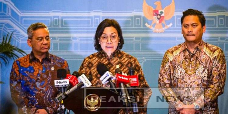 Menteri Keuangan (Menkeu) Sri Mulyani Usai Rapat Sampaikan Arahan Presiden Prabowo Mengenai Langkah Reformasi Fiskal