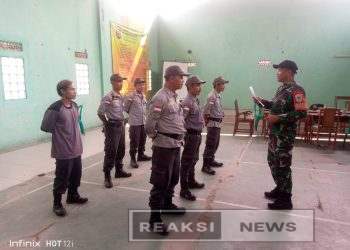 Menjelang HUT RI ke-80, Peltu Andi Danpos Bantargadung Melatih Linmas Hadapi Lomba Tingkat Kecamatan