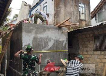 “Tetesan Harapan dari Bukit Cisireum: SATGAS TMMD KE-125 TA 2025 Genjot Pembangunan Bak Air demi Kehidupan yang Lebih Baik