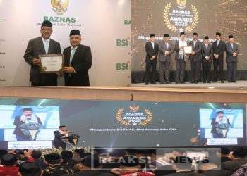 Bupati Sukabumi Terima Penghargaan Baznas Award Tahun 2025