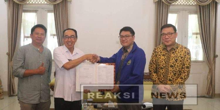 Lepas Mahasiswa Ke Korea Selatan, Sekda Sampaikan Amanat Penting